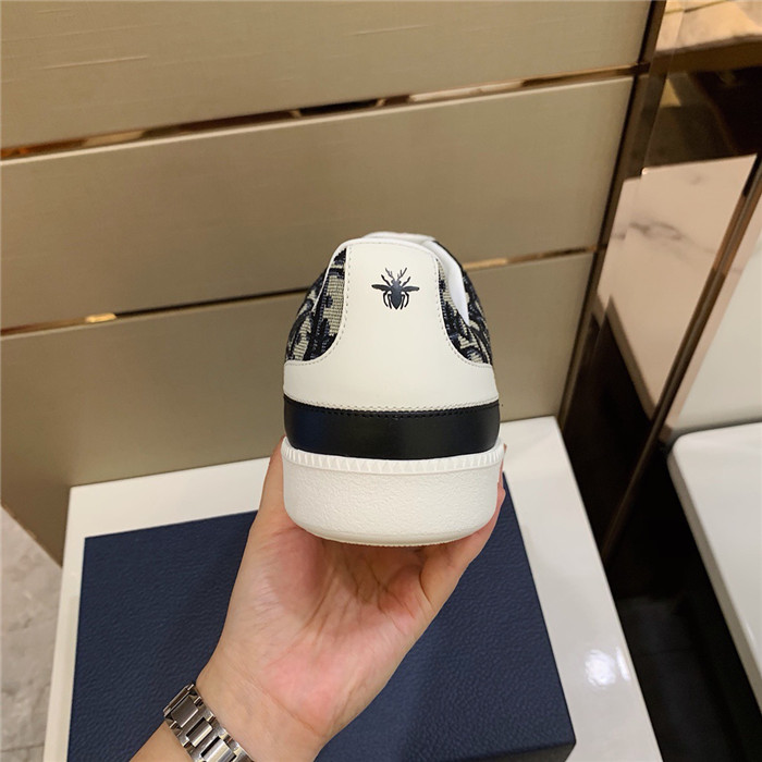 20250101214004/c62cce3acd2cd82787e59d690ca9d142_1606106547_1935.jpg Array