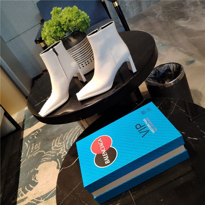 20250101214004/cb7c8ebe225c14e0f33858cd3186e1a0_1598937837_6663.jpg Array