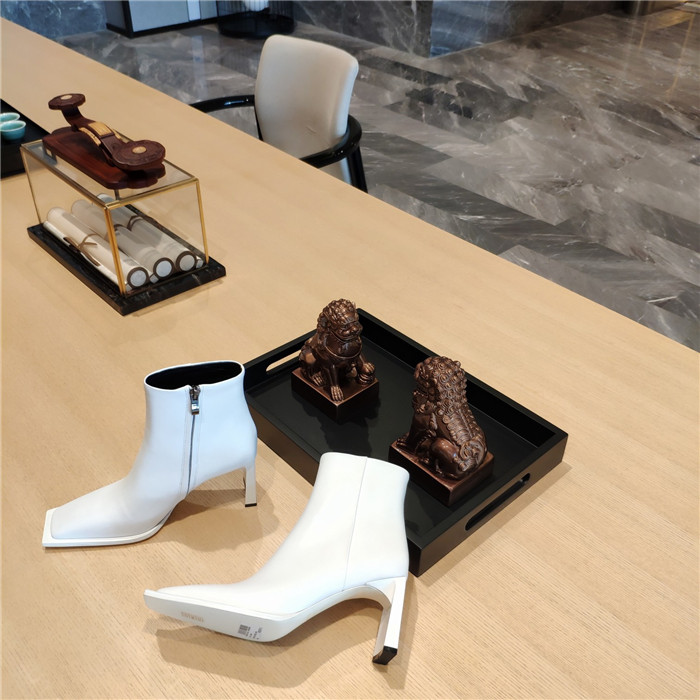 20250101214004/cb7c8ebe225c14e0f33858cd3186e1a0_1598937838_0783.jpg Array