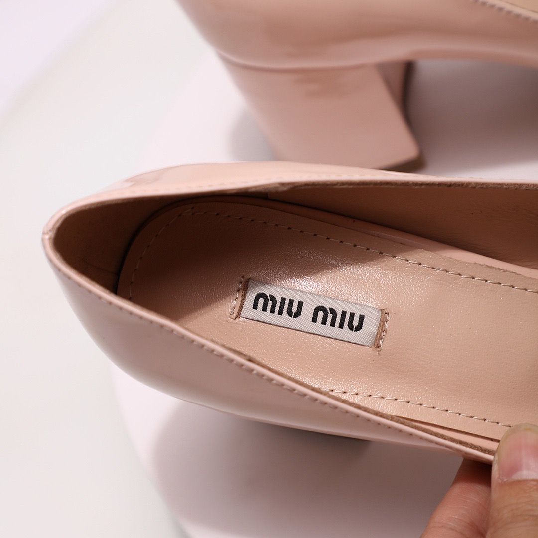 20250101214004/e2486e2a97a57e2ef6625dca895a15cd_1591196841_2613.jpg Array