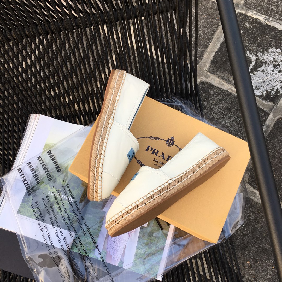 20250101214004/e2486e2a97a57e2ef6625dca895a15cd_1591199330_0149.jpg Array