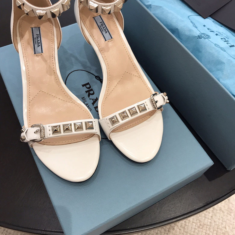 20250101214004/e2486e2a97a57e2ef6625dca895a15cd_1591199993_9516.jpg Array