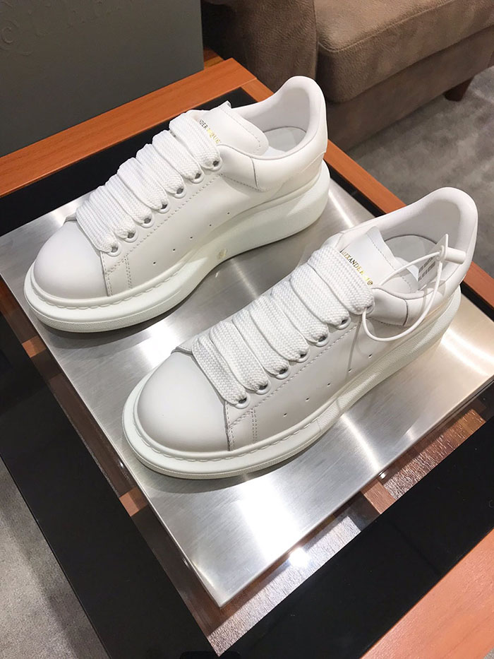 Alexander McQueen 알렉산더맥퀸 남여공용 스니커즈 신상 (290사이즈 주문제작)