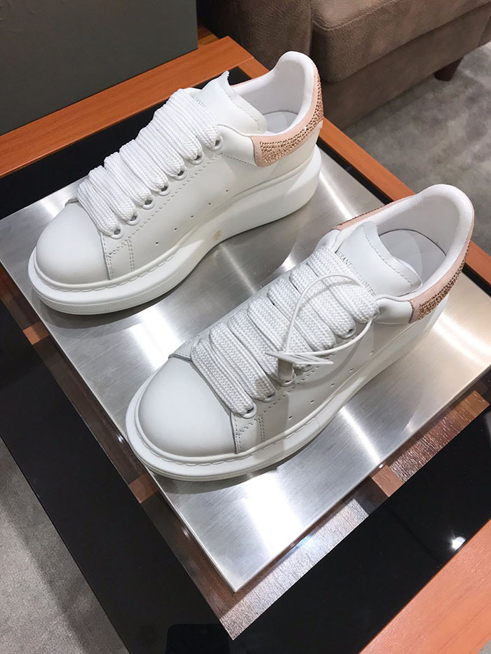 알렉산더맥퀸 남여공용 스니커즈 신상 (290사이즈 주문제작)