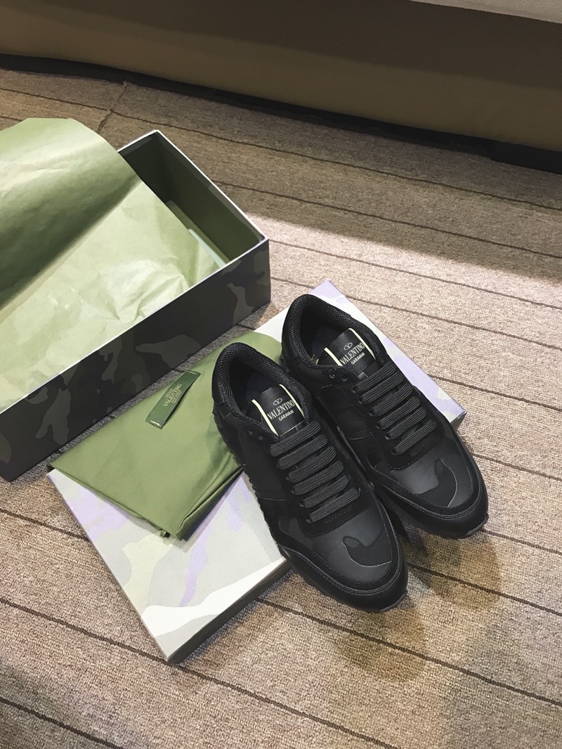 발렌티노 남여공용 커플 스니커즈