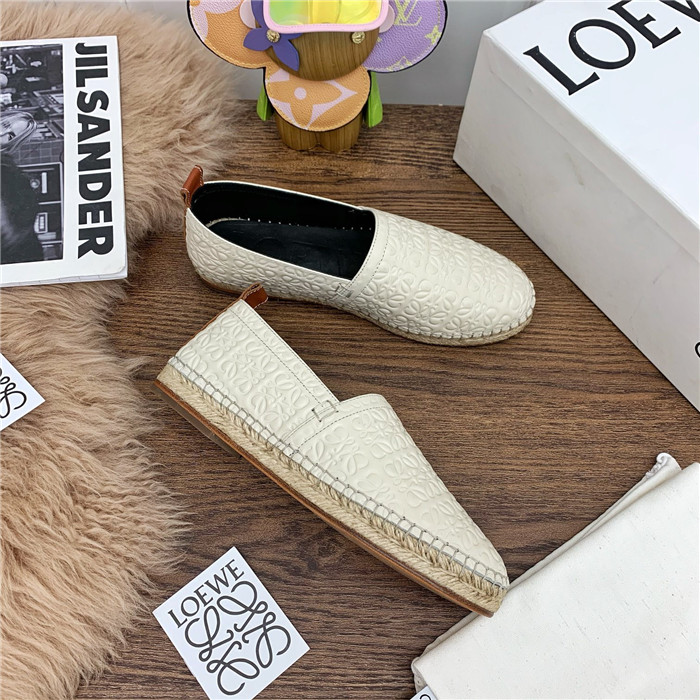 20250101214004/e296ac953ce54db40af2483f4aa97c70_1610598385_934.jpg Array