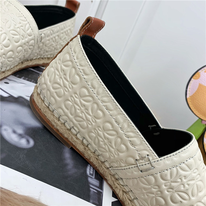 20250101214004/e296ac953ce54db40af2483f4aa97c70_1610598387_0296.jpg Array