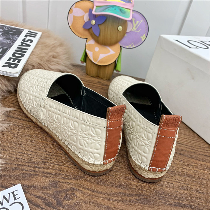 20250101214004/e296ac953ce54db40af2483f4aa97c70_1610598388_5442.jpg Array