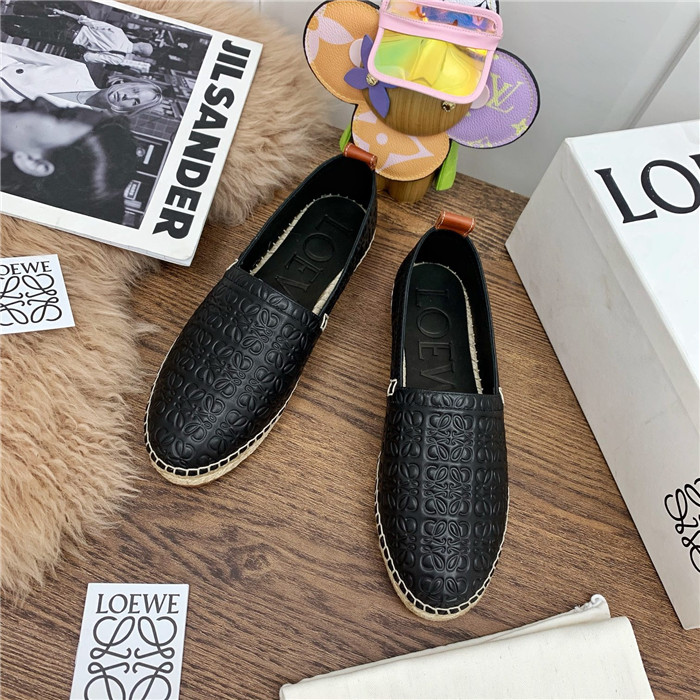 20250101214004/e296ac953ce54db40af2483f4aa97c70_1610598400_4279.jpg Array