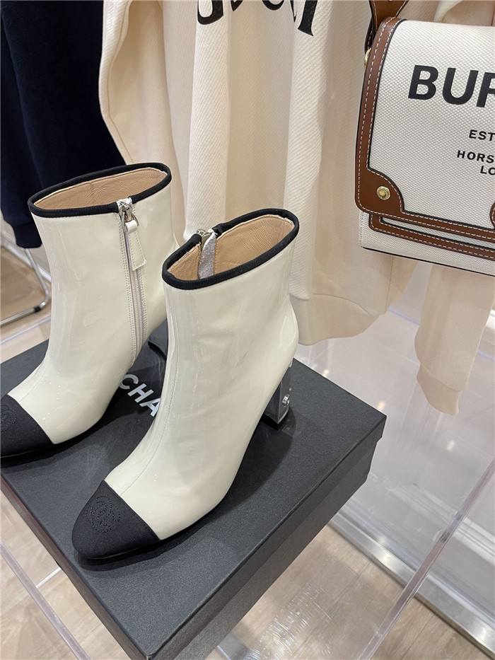 20250101214004/e44824bfc18ec8e0500eba0687717505_1631515442_0998.jpg Array