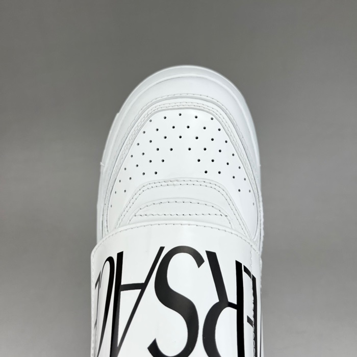 20250101214004/ec2010116ee30a11b272e35cf3734bc6_1670380308_8939.jpg Array