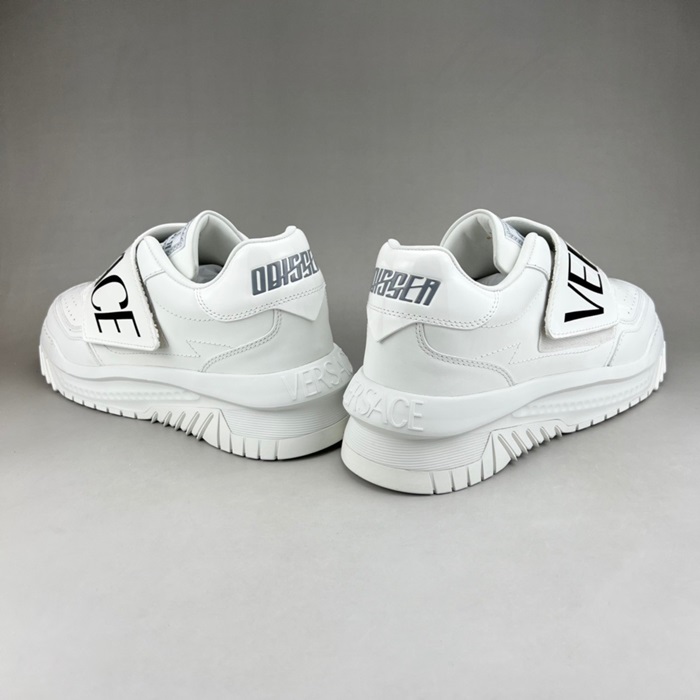 20250101214004/ec2010116ee30a11b272e35cf3734bc6_1670380309_2319.jpg Array