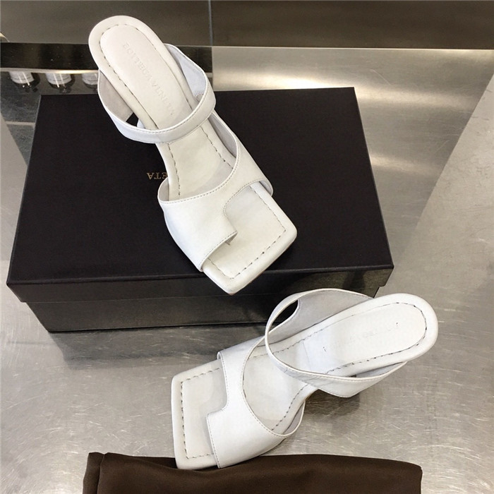 20250101214004/f25bbd65613989a93fb7e46cff1653d1_1591106330_3555.jpg Array