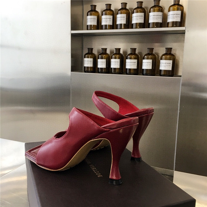 20250101214004/f25bbd65613989a93fb7e46cff1653d1_1591106415_7424.jpg Array