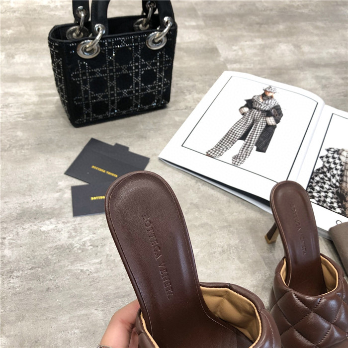 20250101214004/f25bbd65613989a93fb7e46cff1653d1_1591106745_1211.jpg Array