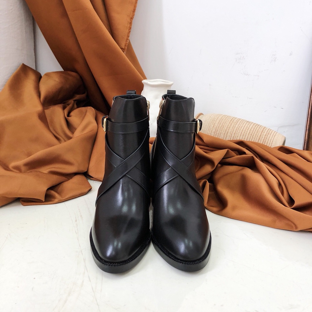 20250101214004/f25bbd65613989a93fb7e46cff1653d1_1591107078_2157.jpg Array