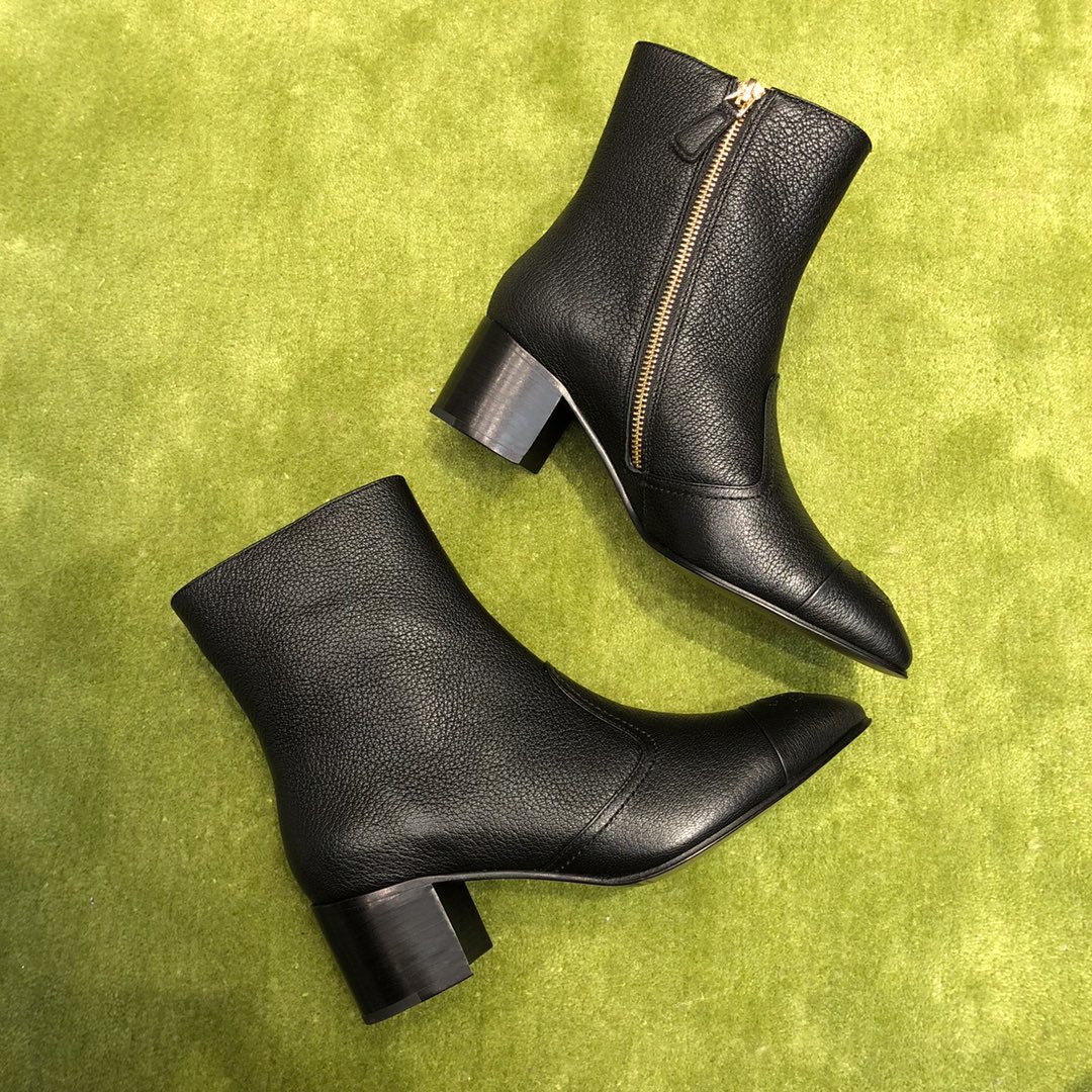 20250101214004/f25bbd65613989a93fb7e46cff1653d1_1591107756_2569.jpg Array