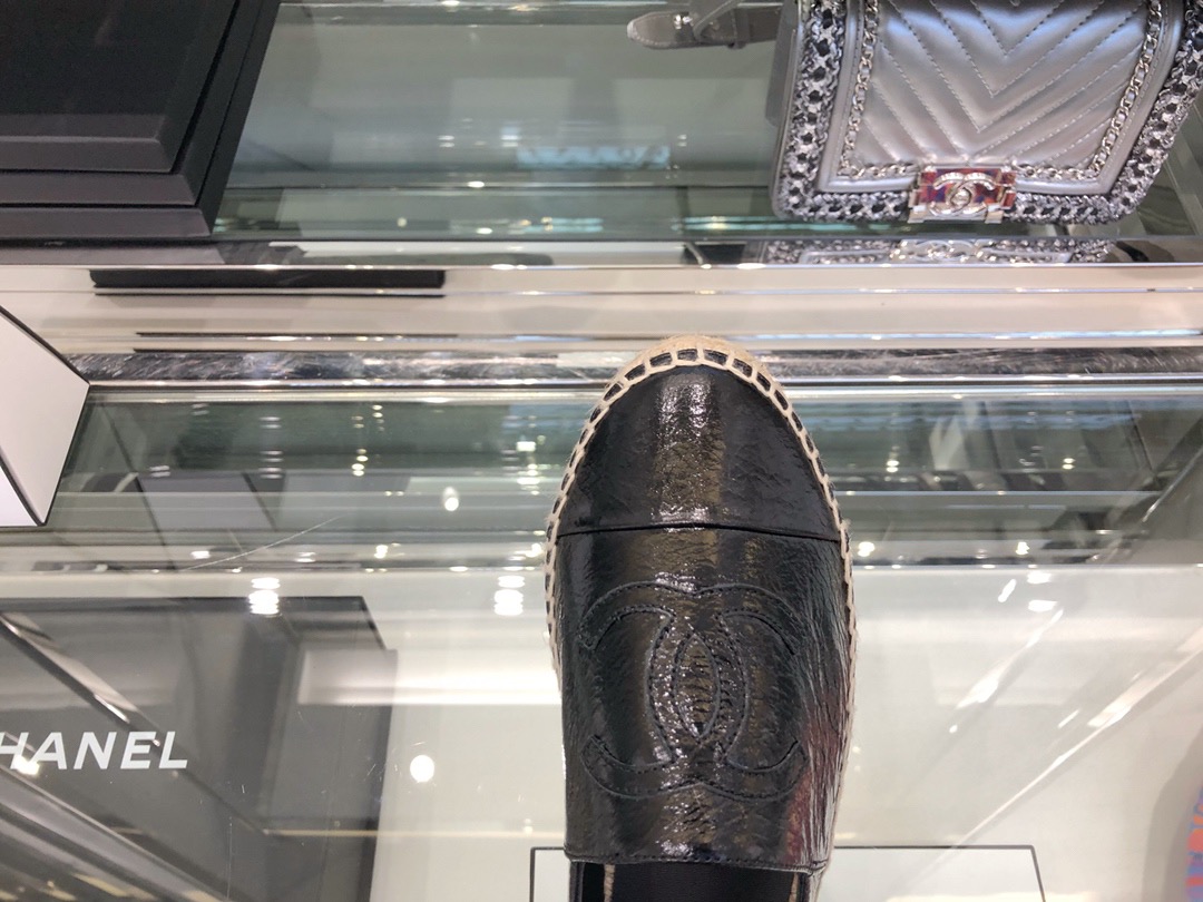 20250101214004/f25bbd65613989a93fb7e46cff1653d1_1591107958_6976.jpg Array