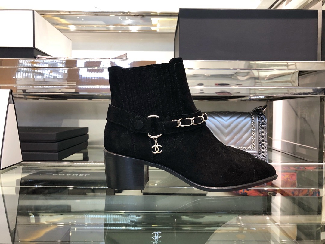 20250101214004/f25bbd65613989a93fb7e46cff1653d1_1591108303_185.jpg Array