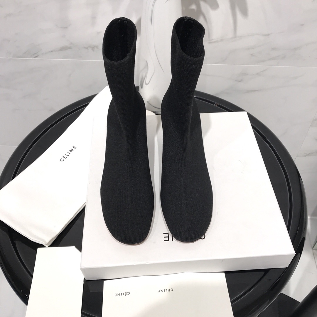 셀린느 부츠봄신상