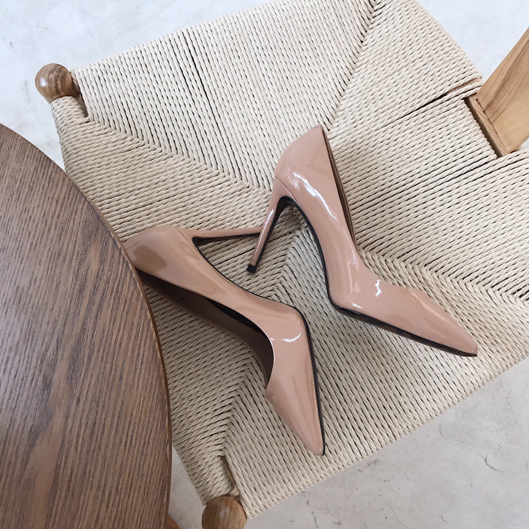 20250101214004/f25bbd65613989a93fb7e46cff1653d1_1591120192_2396.jpg Array