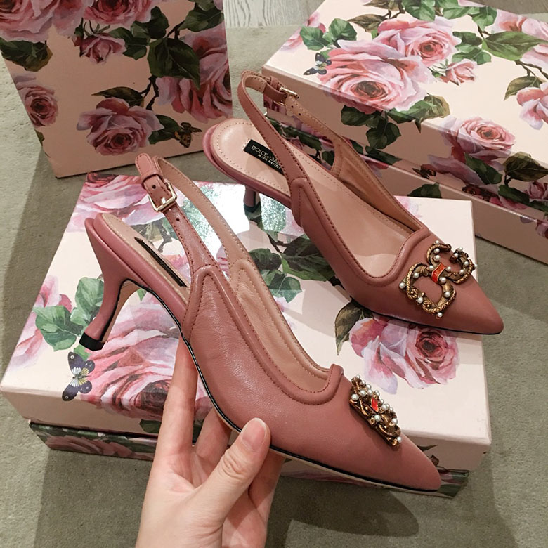 20250101214004/f25bbd65613989a93fb7e46cff1653d1_1591120377_5804.jpg Array