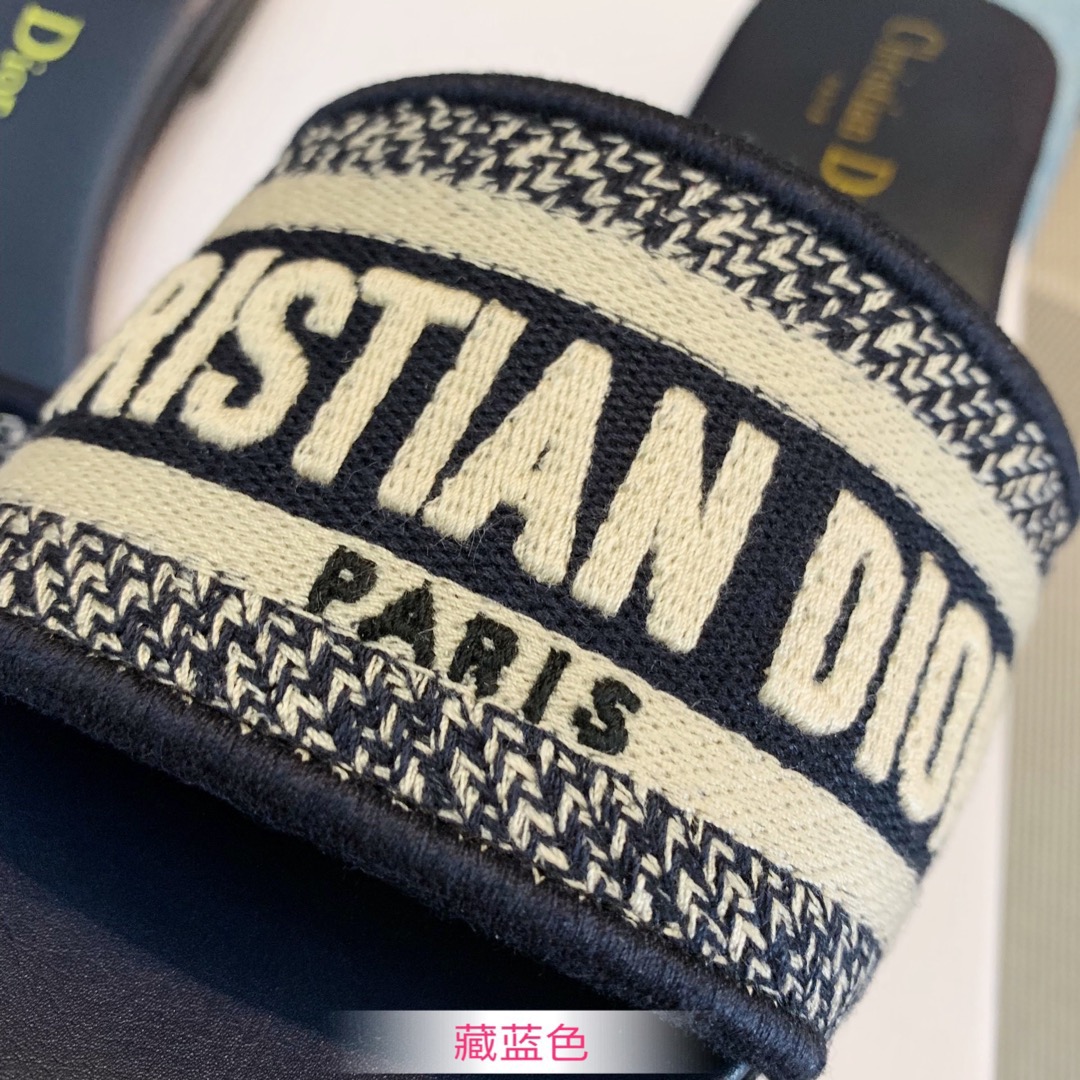 20250101214004/f25bbd65613989a93fb7e46cff1653d1_1591120607_7986.jpg Array