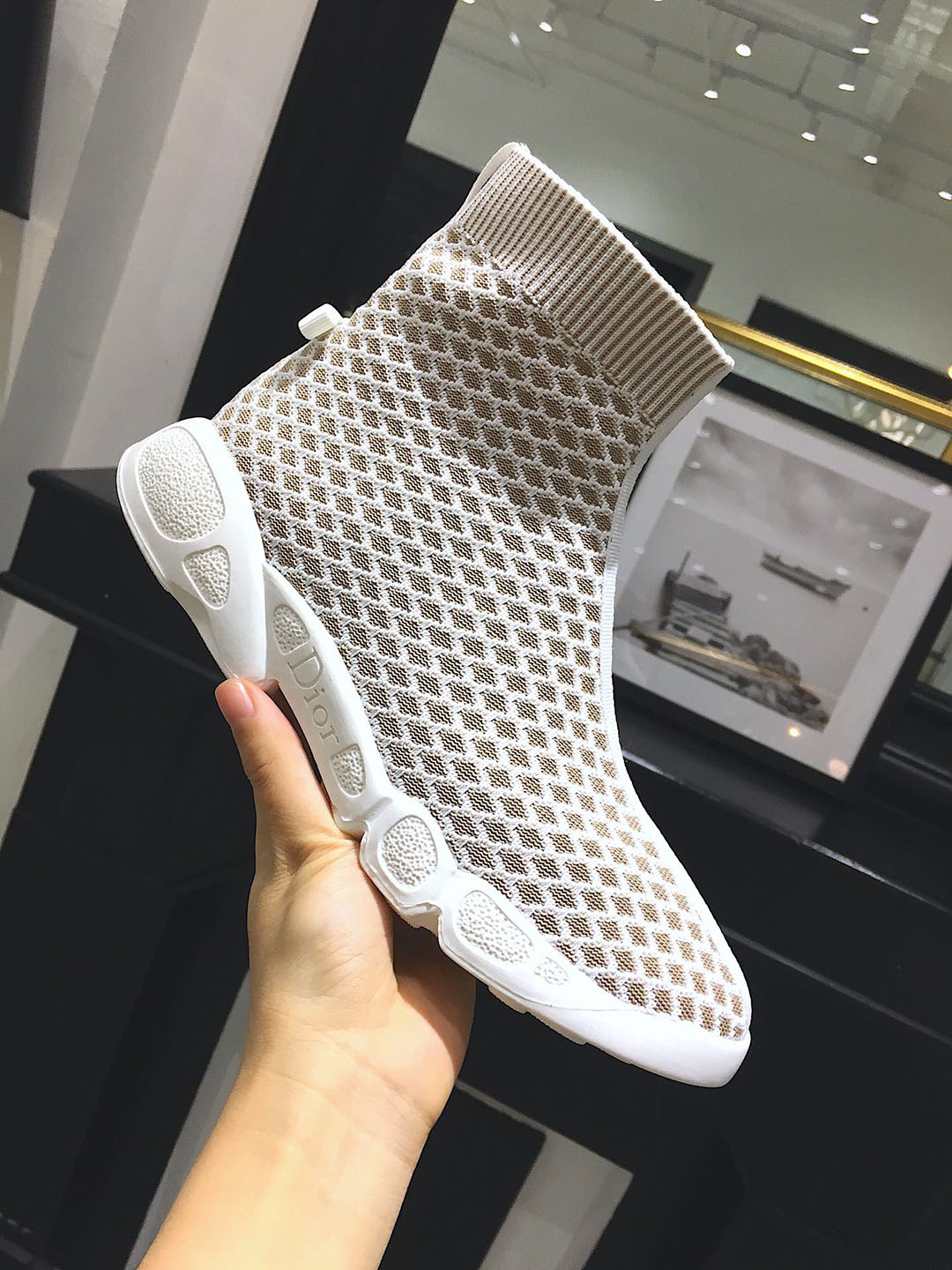 20250101214004/f25bbd65613989a93fb7e46cff1653d1_1591121140_129.jpg Array