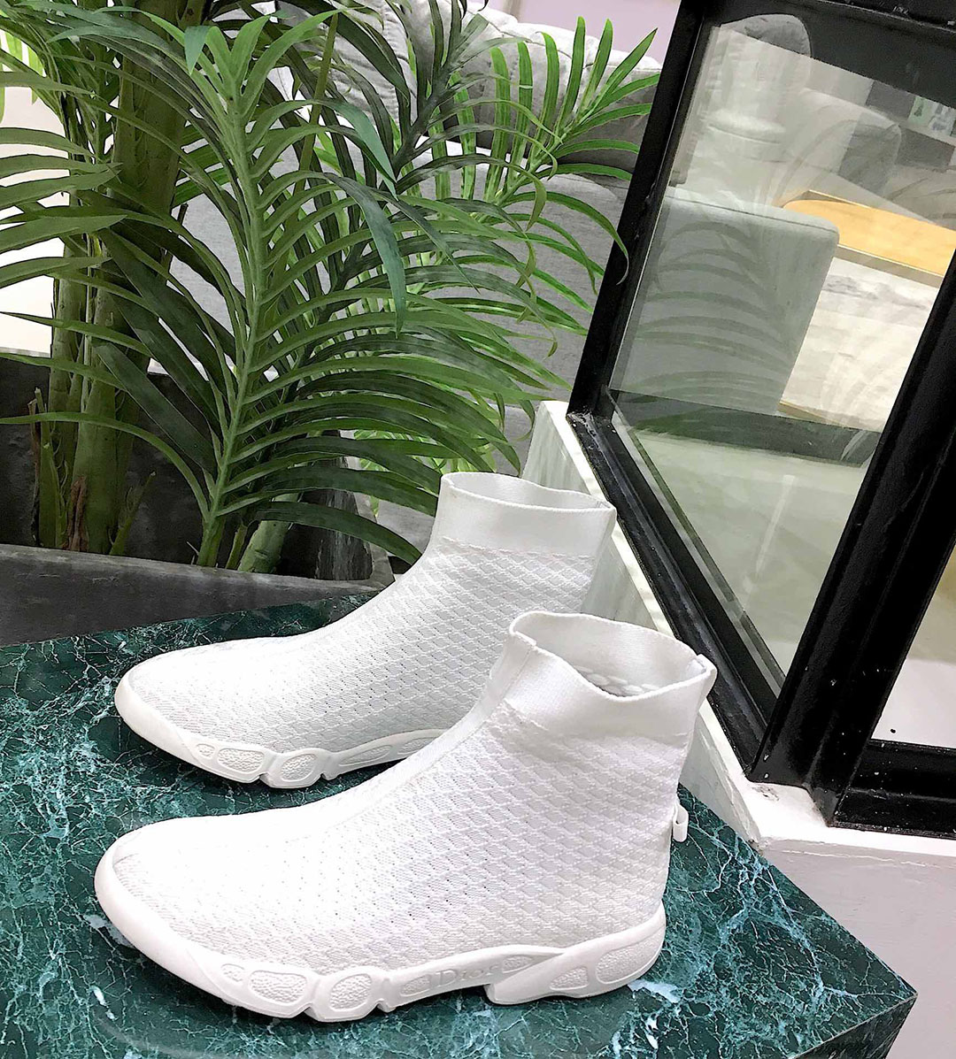 20250101214004/f25bbd65613989a93fb7e46cff1653d1_1591121173_8564.jpg Array