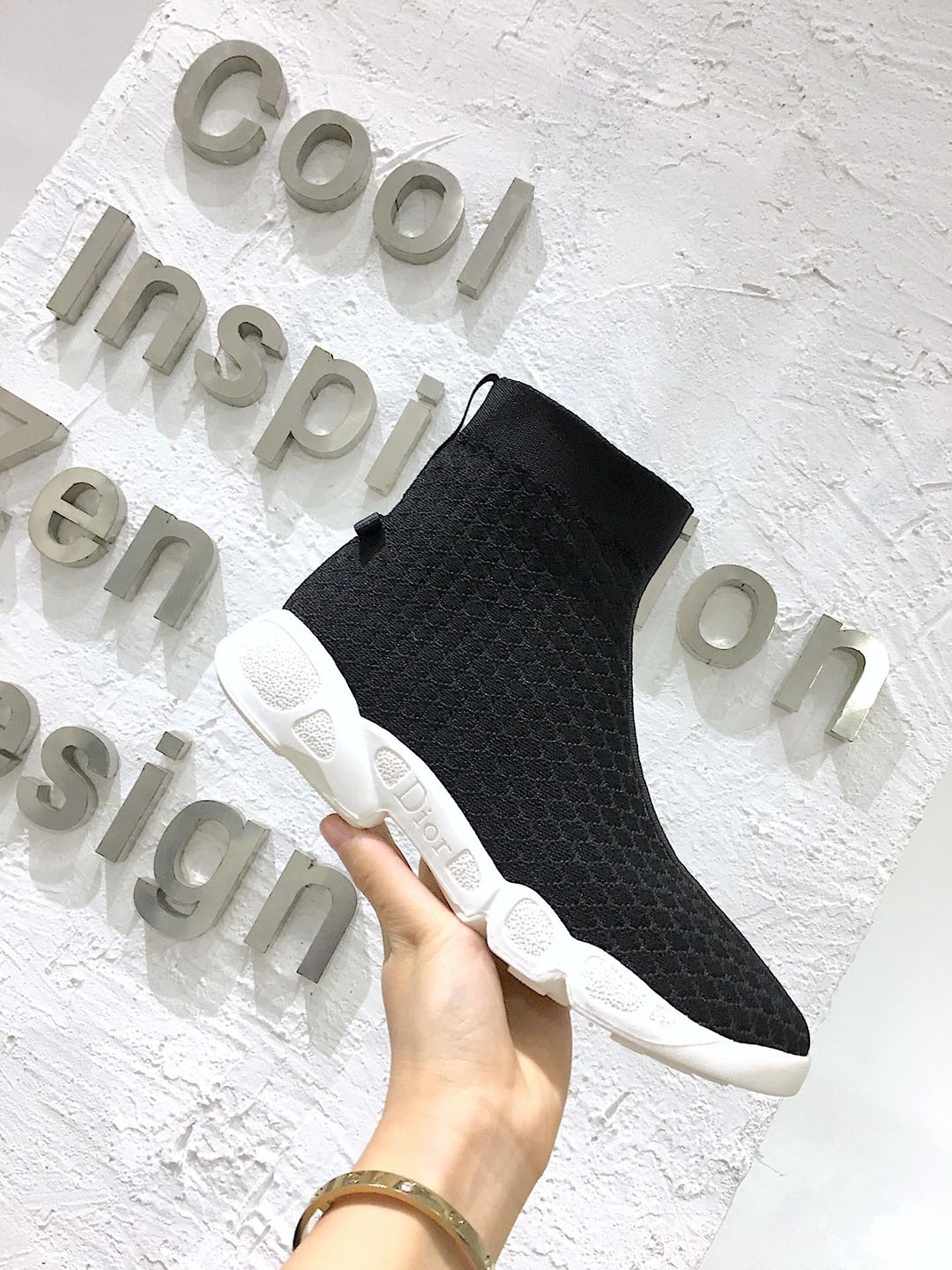 20250101214004/f25bbd65613989a93fb7e46cff1653d1_1591121213_4659.jpg Array