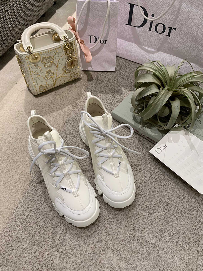 디올 여성용 스니커즈 봄신상