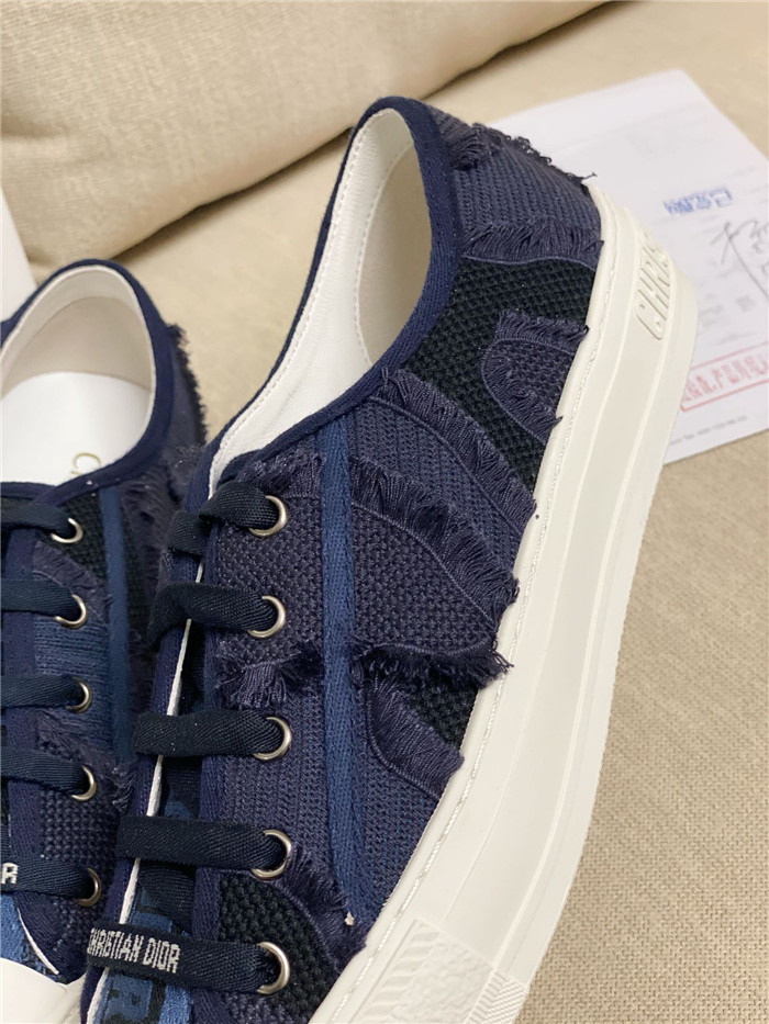 20250101214004/f25bbd65613989a93fb7e46cff1653d1_1591123520_9511.jpg Array