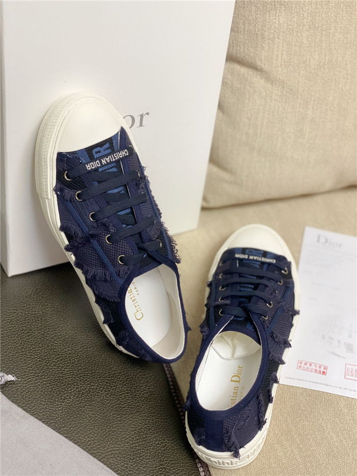 20250101214004/f25bbd65613989a93fb7e46cff1653d1_1591123529_1396.jpg Array