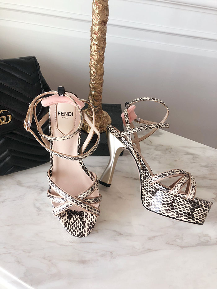 20250101214004/f25bbd65613989a93fb7e46cff1653d1_1591125317_5682.jpg Array