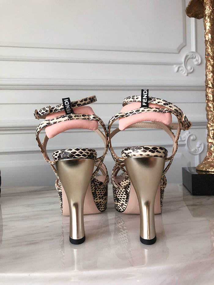 20250101214004/f25bbd65613989a93fb7e46cff1653d1_1591125321_6732.jpg Array