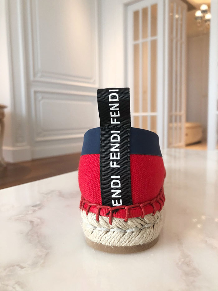 20250101214004/f25bbd65613989a93fb7e46cff1653d1_1591125617_0705.jpg Array