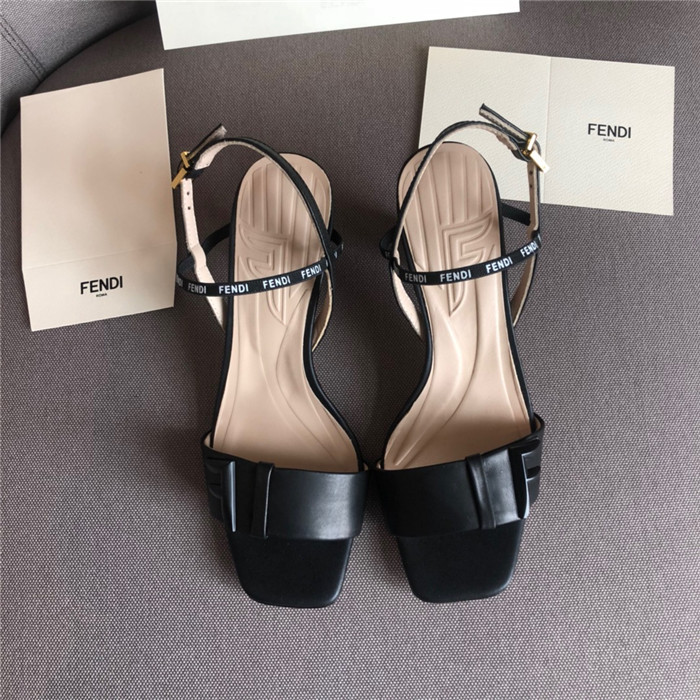 펜디 여성용 샌들 굽높이6CM F30010-2 2020/신상