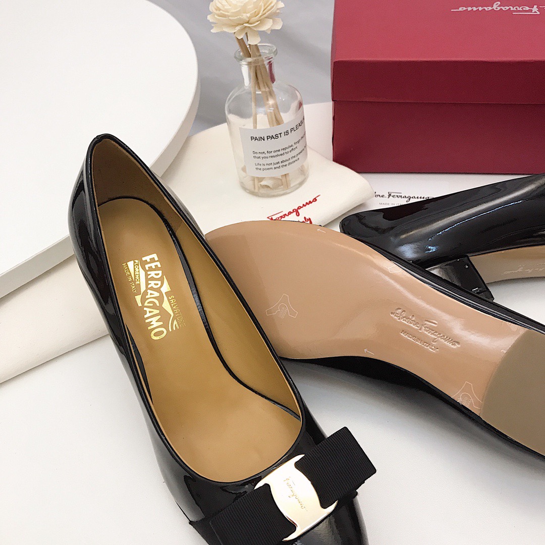 20250101214004/f25bbd65613989a93fb7e46cff1653d1_1591128154_4647.jpg Array