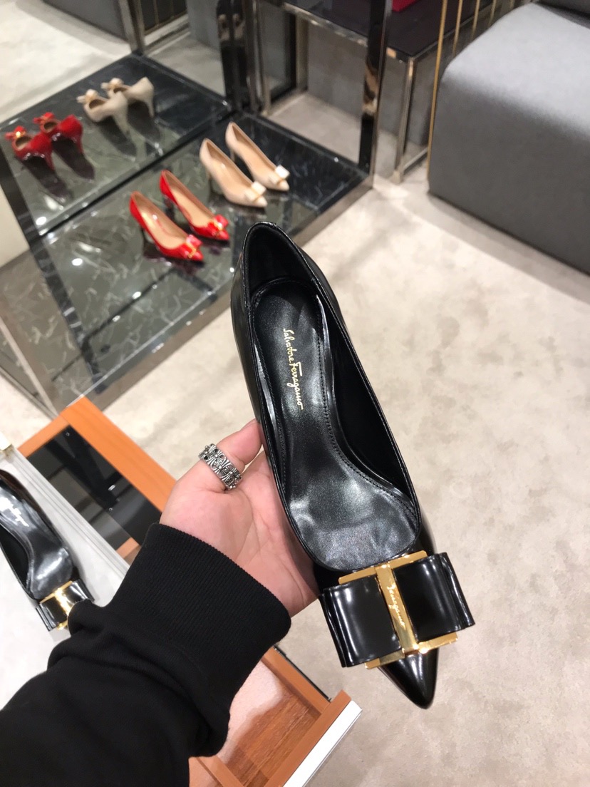 20250101214004/f25bbd65613989a93fb7e46cff1653d1_1591128198_3225.jpg Array