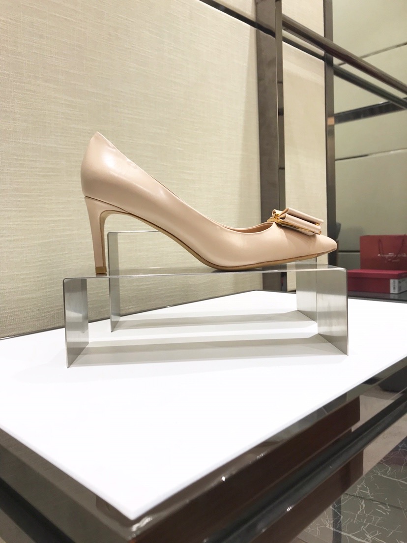 20250101214004/f25bbd65613989a93fb7e46cff1653d1_1591128223_7515.jpg Array