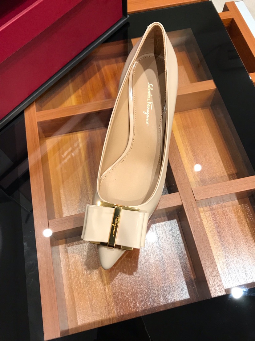 20250101214004/f25bbd65613989a93fb7e46cff1653d1_1591128231_9787.jpg Array