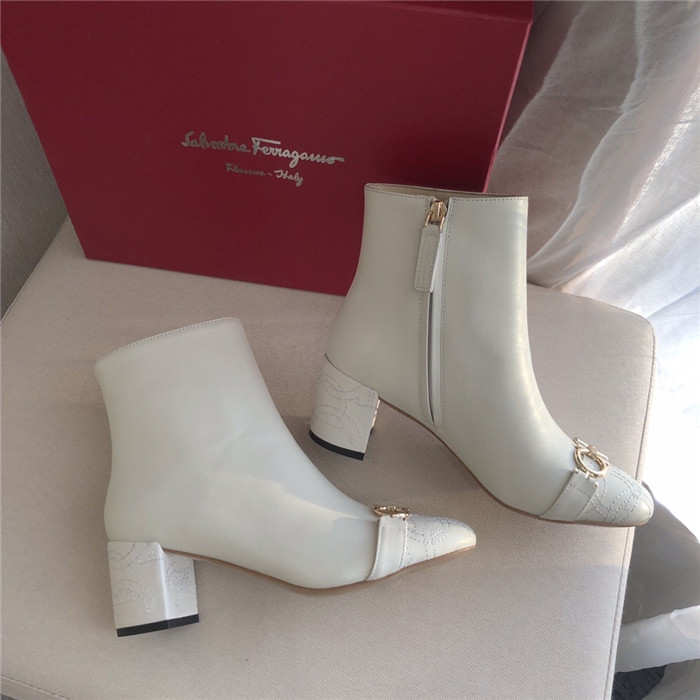 20250101214004/f25bbd65613989a93fb7e46cff1653d1_1591129120_1836.jpg Array