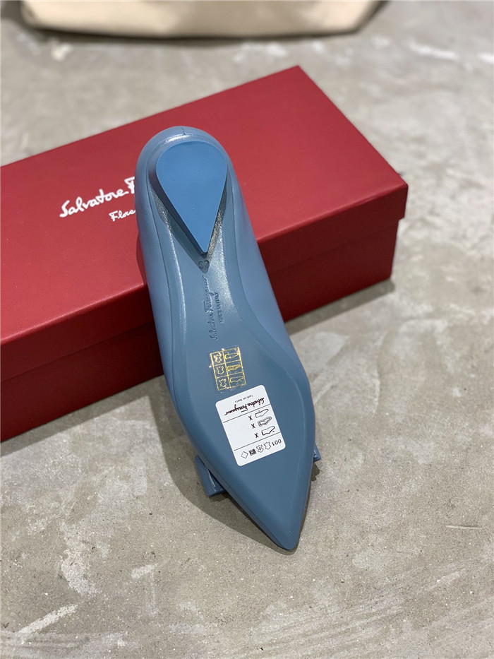 20250101214004/f25bbd65613989a93fb7e46cff1653d1_1591129601_6726.jpg Array