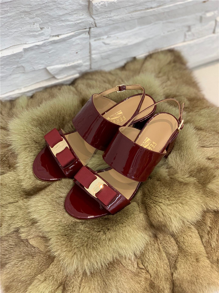 20250101214004/f25bbd65613989a93fb7e46cff1653d1_1591130034_8243.jpg Array