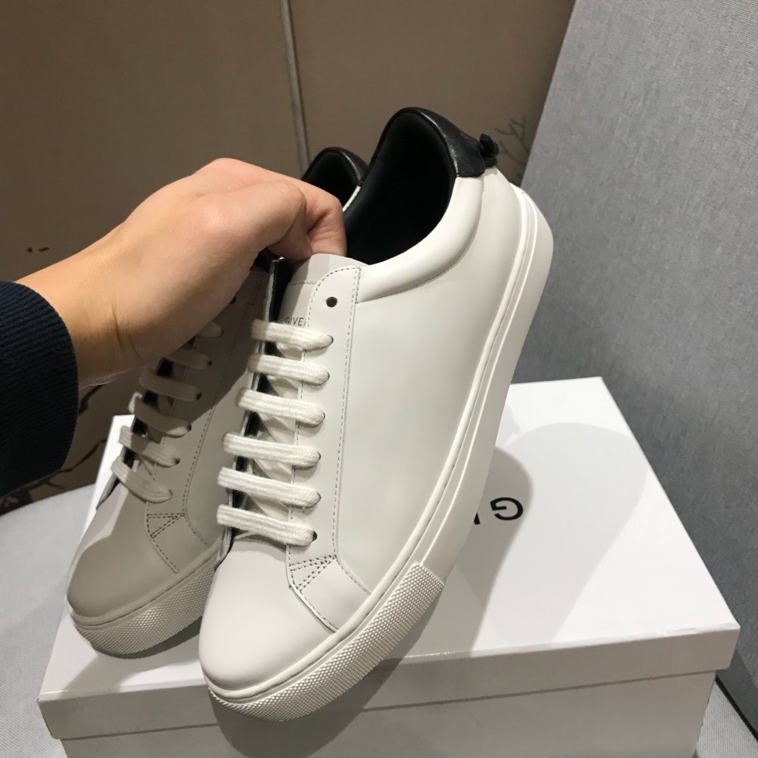 20250101214004/f25bbd65613989a93fb7e46cff1653d1_1591130830_2387.jpg Array