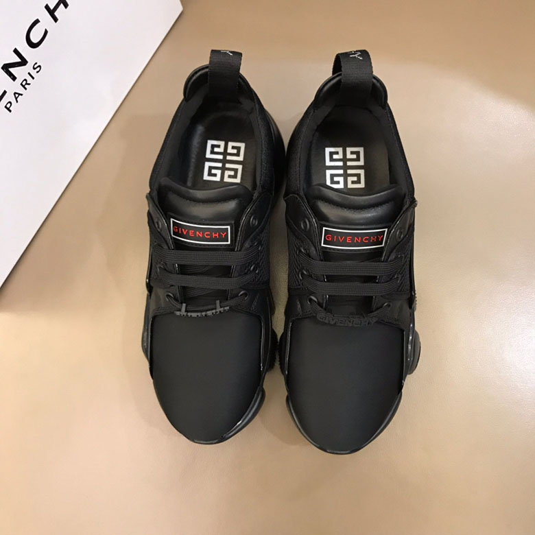 지방시 남성용 스니커즈 2109/봄신상