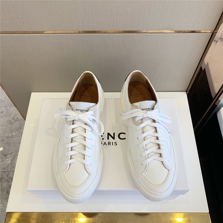 20250101214004/f25bbd65613989a93fb7e46cff1653d1_1591131464_3873.jpg Array