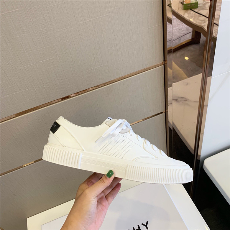 20250101214004/f25bbd65613989a93fb7e46cff1653d1_1591131468_4835.jpg Array