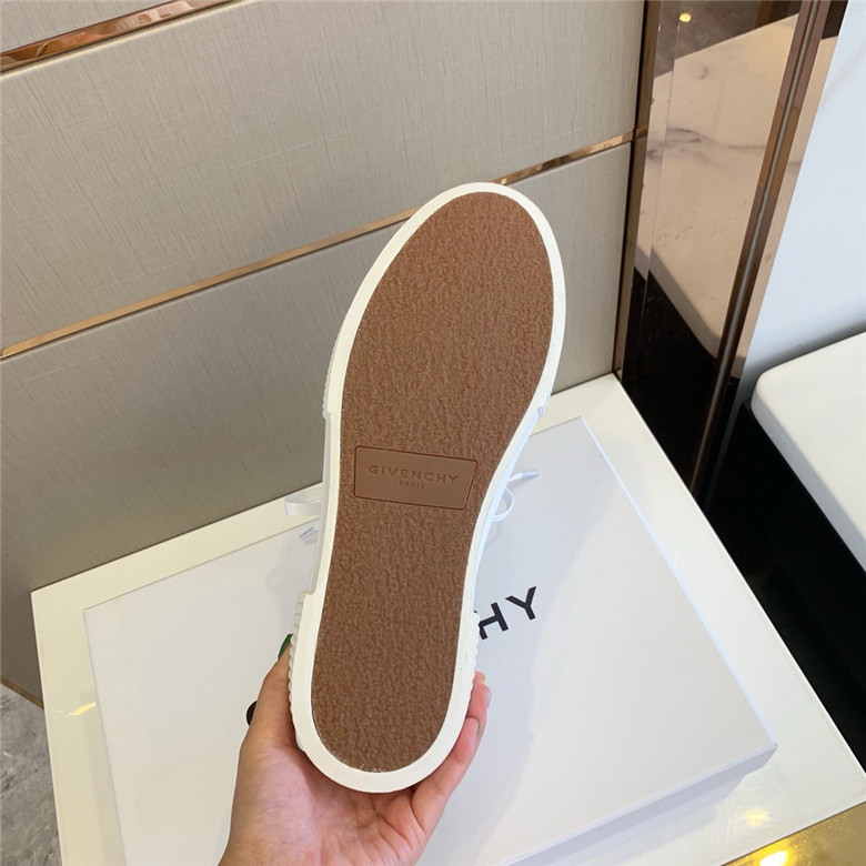 20250101214004/f25bbd65613989a93fb7e46cff1653d1_1591131476_6604.jpg Array