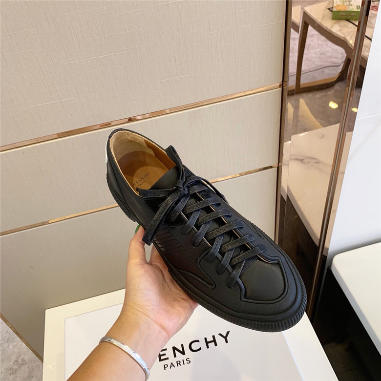 20250101214004/f25bbd65613989a93fb7e46cff1653d1_1591131506_0279.jpg Array